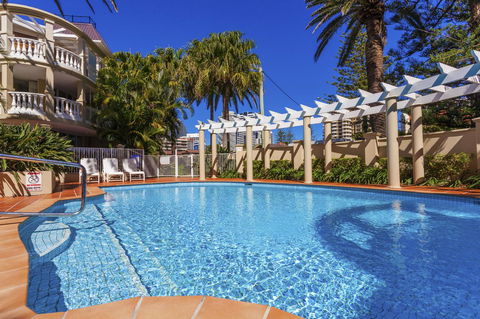 La Grande Apartments - Sunshine Coast Guide 0
