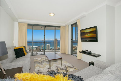 Chevron Renaissance - HR Surfers Paradise - Sunshine Coast Guide 5
