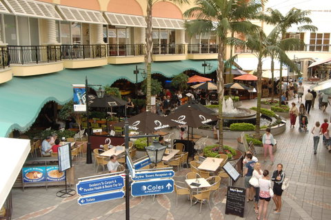 Chevron Renaissance - HR Surfers Paradise - Sunshine Coast Guide 28