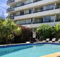 Hi Ho Beach Front Apartments on Broadbeach - Sunshine Coast Guide