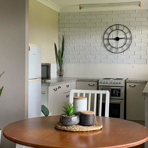 Montville Holiday Apartments - Sunshine Coast Guide 5