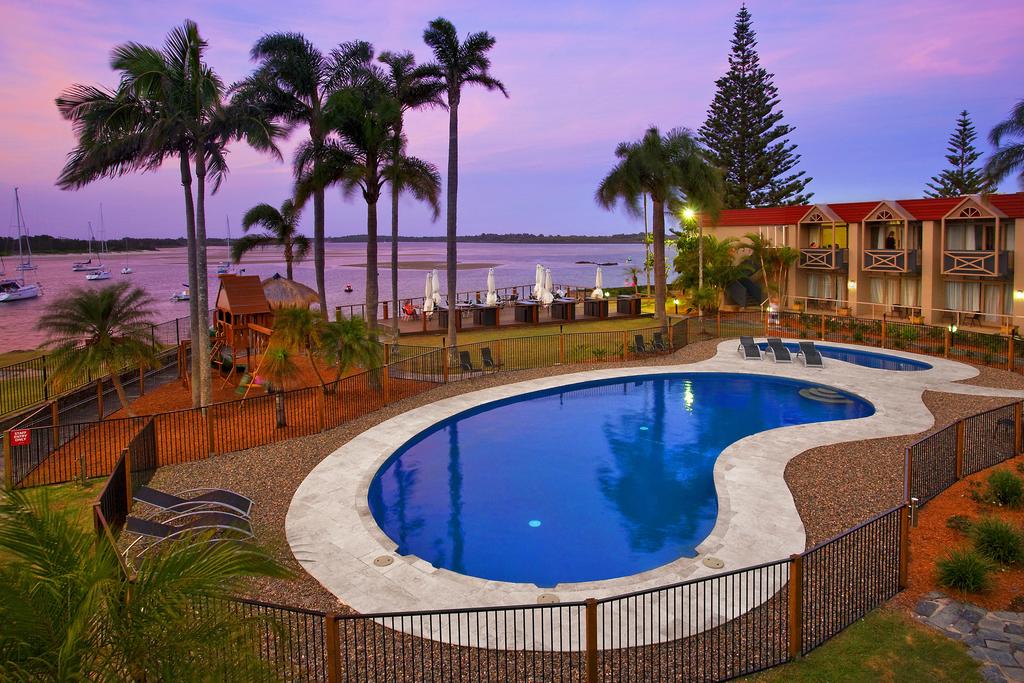 North Shore NSW Sunshine Coast Guide