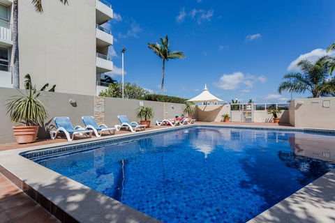 Waterways Apartments - Sunshine Coast Guide 0