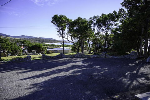 White Sands Estate - Sunshine Coast Guide 1