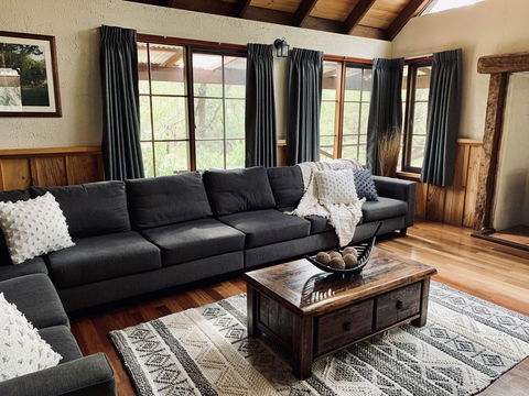 William Bay Cottages - Sunshine Coast Guide 1