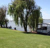 Willow Island - Waterfront - Sunshine Coast Guide
