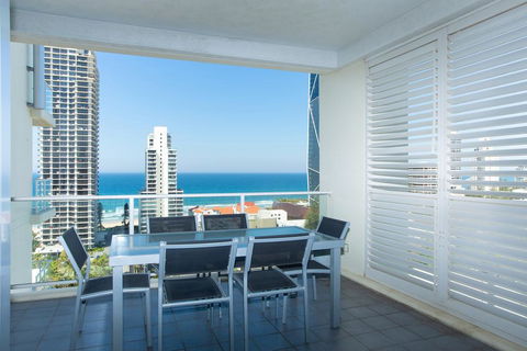 Wings Resort - Private Apartments - Sunshine Coast Guide 1