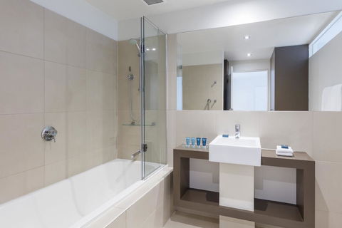 Wyndham Resort Torquay - Sunshine Coast Guide 1