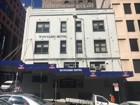 Wynyard Hotel - Sunshine Coast Guide 0