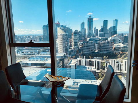 Xu's Residence@888 Collins St - Sunshine Coast Guide 0