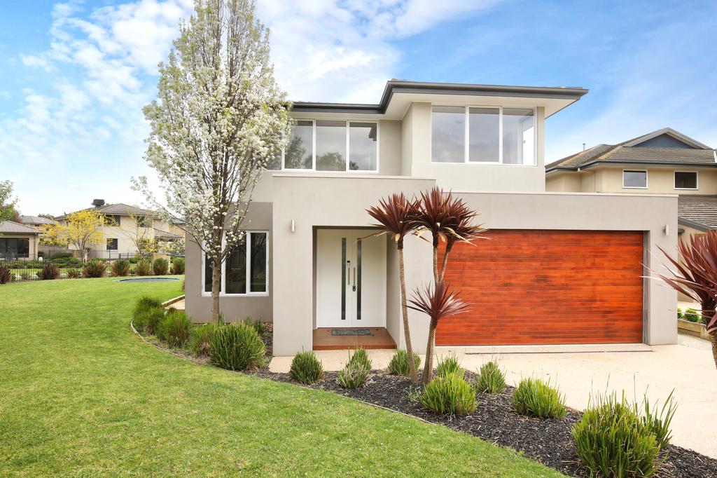 Sandhurst VIC Sunshine Coast Guide