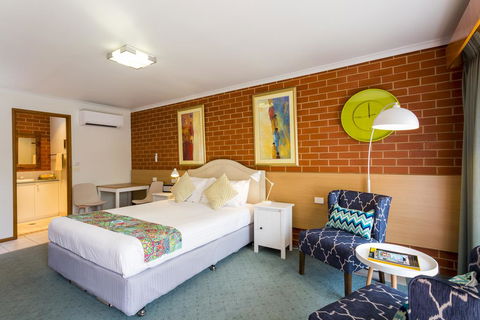 Yackandandah Motor Inn - Sunshine Coast Guide 0