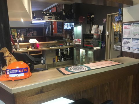 Yarram Commecial Hotel Motel - Sunshine Coast Guide 3