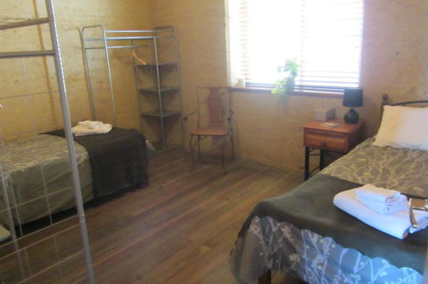 Yoga Retreat - Sunshine Coast Guide 3