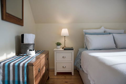 Zelman Cottage - Sunshine Coast Guide 3