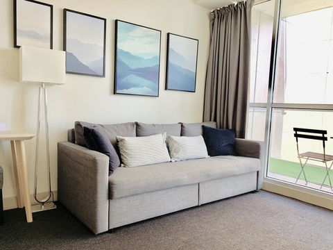 ZEN Homes On Collins - Sunshine Coast Guide 0