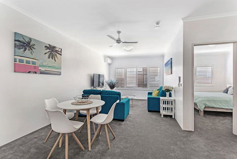 Zenith Unit 7 - Shoal Bay - Sunshine Coast Guide 0