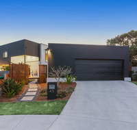 Ziba on Collins - Sunshine Coast Guide