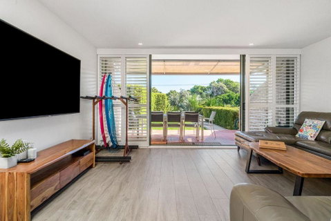 A Perfect Stay - 4 James Cook Apartments - Sunshine Coast Guide 2