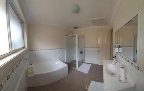 A Cosy Private Bedroom For You (2) - Sunshine Coast Guide 3