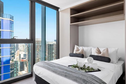 A Cozy & Comfy 2BR Apt Up In The Clouds Near CBD - Sunshine Coast Guide 0