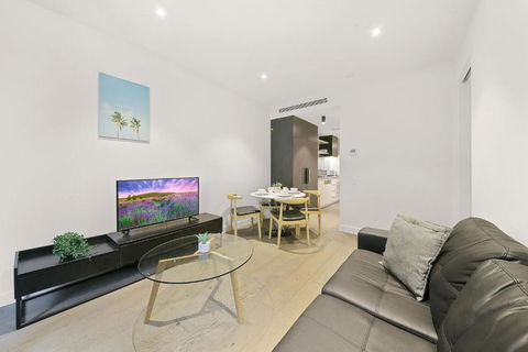 A Cozy & Lovely 2BR Apt Near Melbourne Central - Sunshine Coast Guide 0
