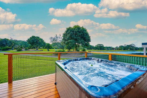 A Kids Dream & Paradise For Parents - Sunshine Coast Guide 0