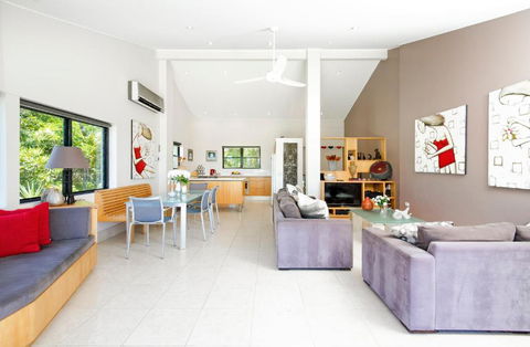 A Little Cove Treasure, Noosa Heads - Sunshine Coast Guide 4