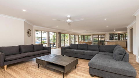 A Mariners Cove Yamba - Sunshine Coast Guide 3