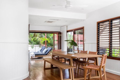A Perfect Stay - Byron Blisshouse Penthouse - Sunshine Coast Guide 2