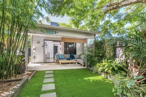A Perfect Stay - Gidgets House And Studio - Sunshine Coast Guide 0
