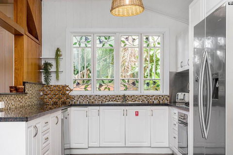A Perfect Stay - Starr Cottage - Sunshine Coast Guide 4