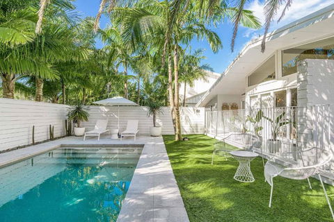 A Perfect Stay - The Chalet - Sunshine Coast Guide 3