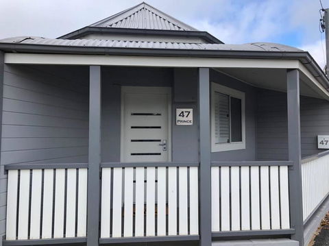 A Prince On Clinton - Sunshine Coast Guide 0