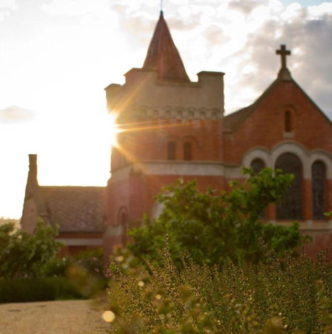 A Tassie Church - Sunshine Coast Guide 0