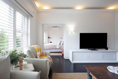A Touch Of Pink, Bellevue Hill IH - Sunshine Coast Guide 2