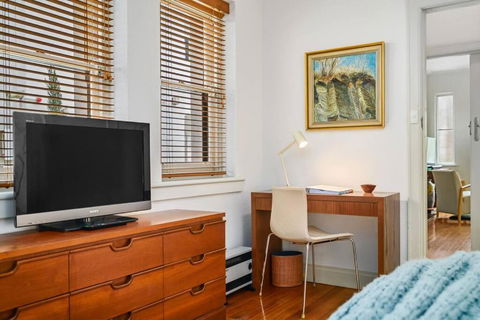A1 Art Deco 2 Bedroom Apt Sleeps 5 Nimmo1 - Sunshine Coast Guide 4