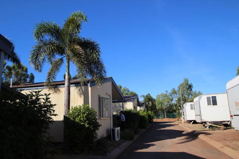 AAOK Karratha Caravan Park - Sunshine Coast Guide 0