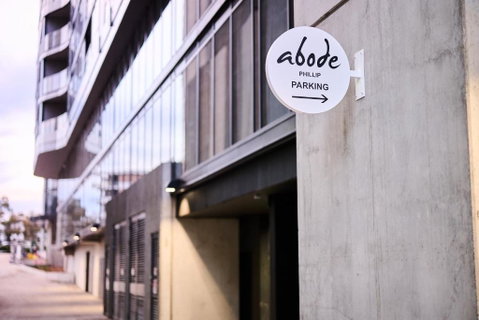 Abode Phillip - Sunshine Coast Guide 2