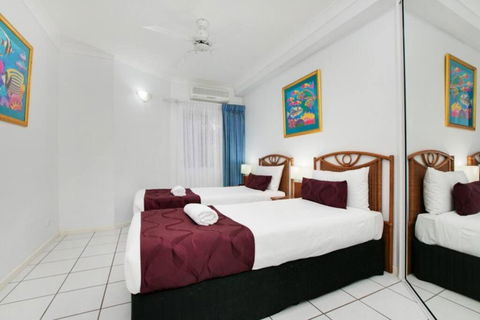 Absolute Beachfront Apartment - Sunshine Coast Guide 2