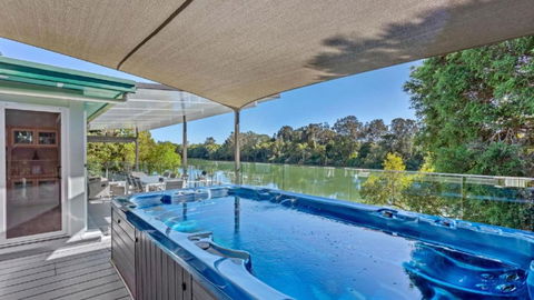 Absolute River Front House - Sunshine Coast Guide 0