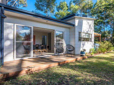 Acacia On Orion By Jervis Bay Rentals - Sunshine Coast Guide 0