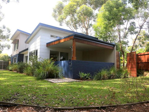 Acacia On Orion By Jervis Bay Rentals - Sunshine Coast Guide 4