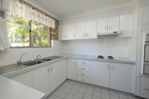 Acacia - Sunshine Coast Guide 4