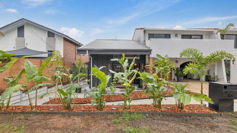 Accessible With Style! Sleeps 4, Pet - Friendly - Sunshine Coast Guide 2