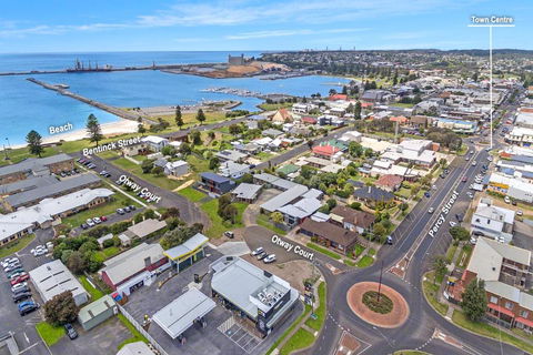 Admella Motel - Sunshine Coast Guide 2