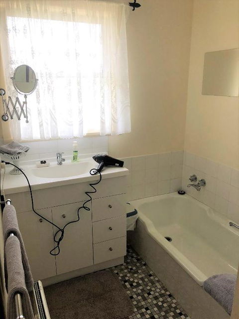 Admurraya House Bed & Breakfast - Sunshine Coast Guide 4