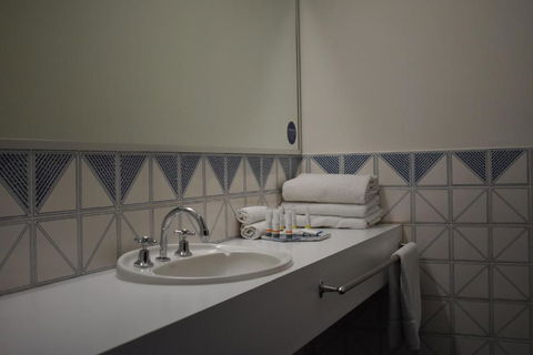 Admiral Motel Bunbury - Sunshine Coast Guide 4