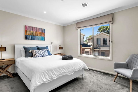 Airport West Stunner By Ready Set Stay - Sunshine Coast Guide 3
