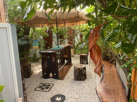 Akuli By The Sea - Unit 1 - FNHolidays - Sunshine Coast Guide 2
